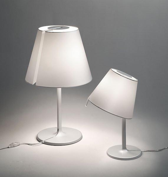 Melampo Table Lamp Light from Artemide